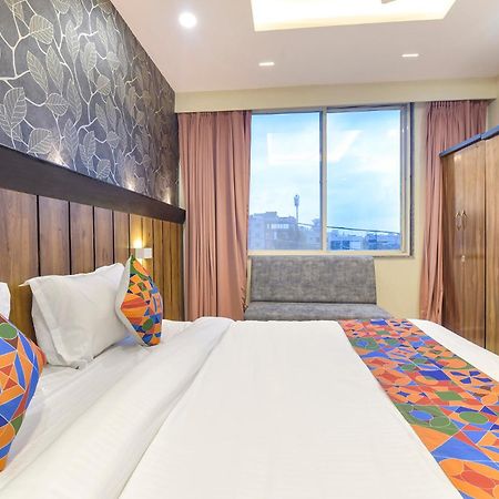 אינדורה Fabhotel The Max Glory מראה חיצוני תמונה