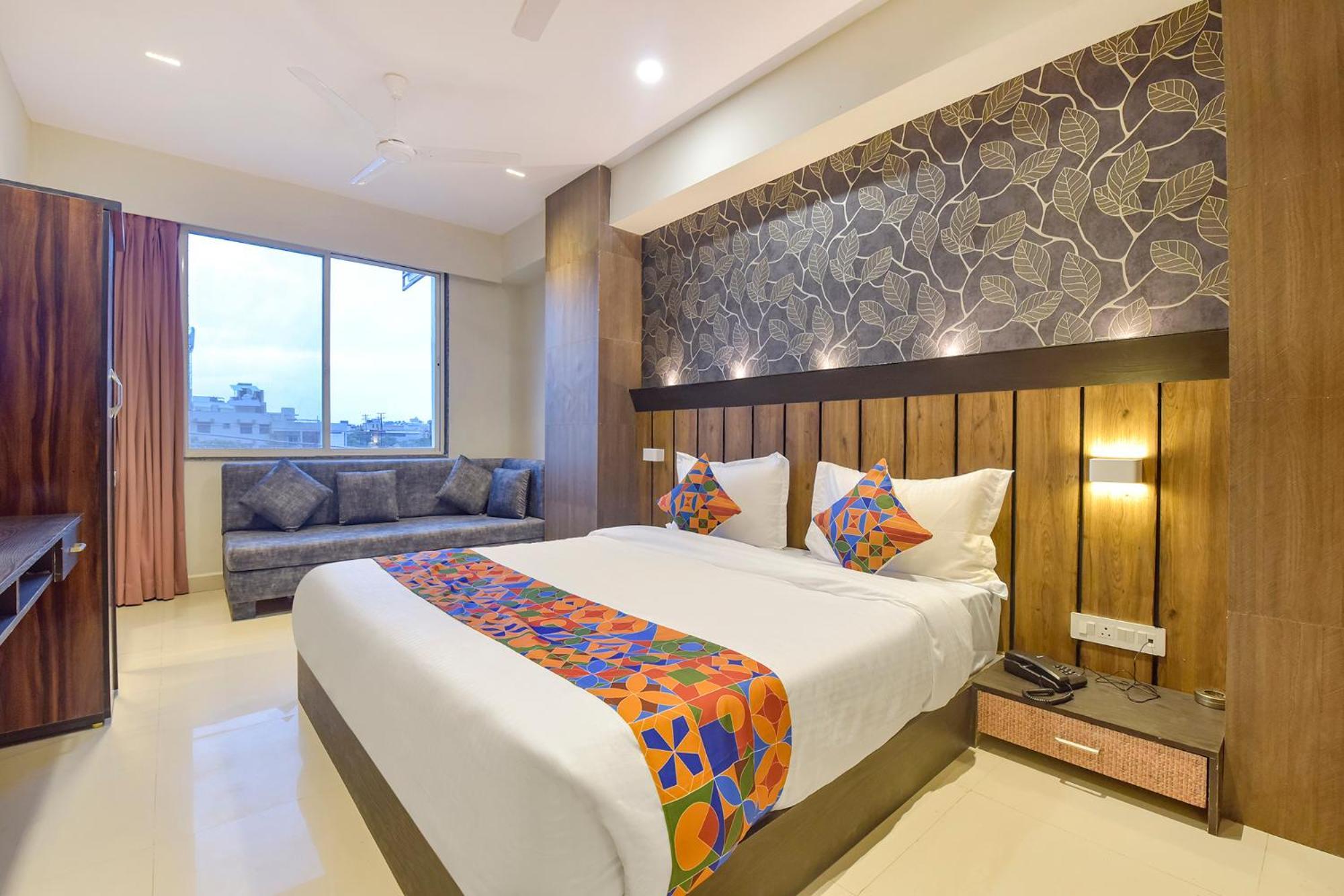 אינדורה Fabhotel The Max Glory מראה חיצוני תמונה